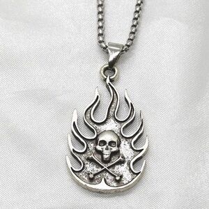 Punk Skull Necklace